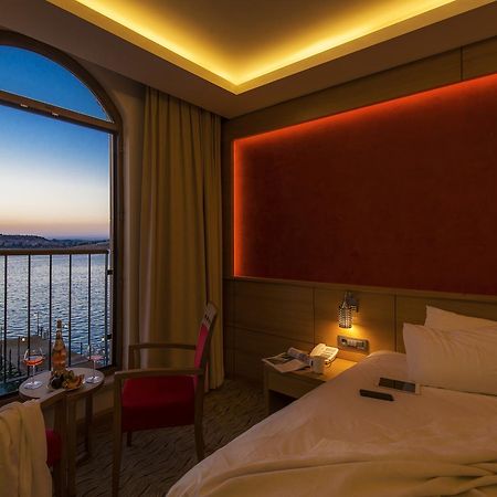 Bacacan Otel Ayvalik Exterior photo