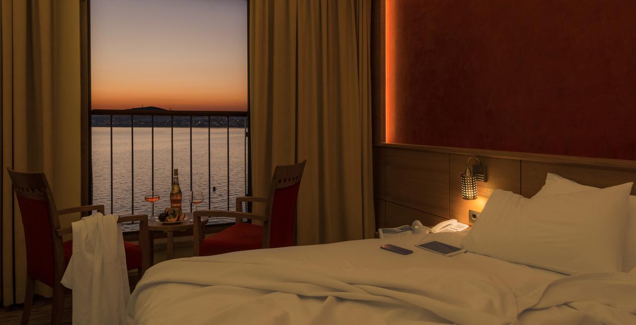 Bacacan Otel Ayvalik Exterior photo