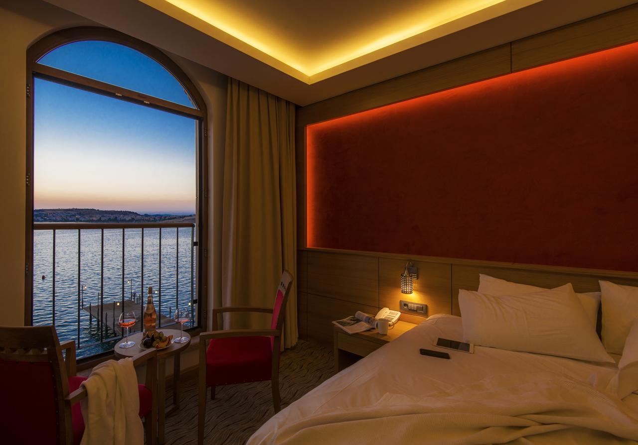 Bacacan Otel Ayvalik Exterior photo